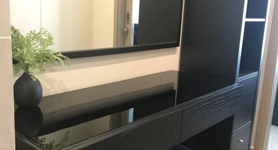 For rent 1 bed condo in Pathum Wan, Bangkok