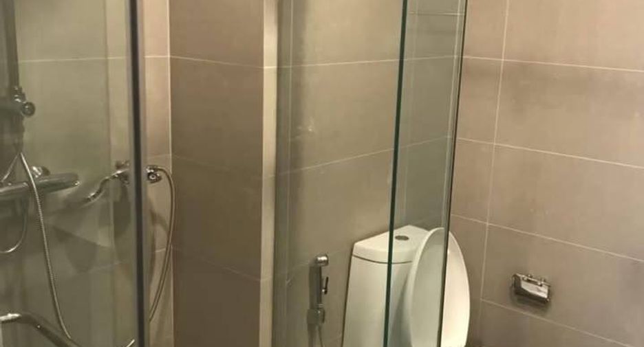 For rent 1 bed condo in Pathum Wan, Bangkok
