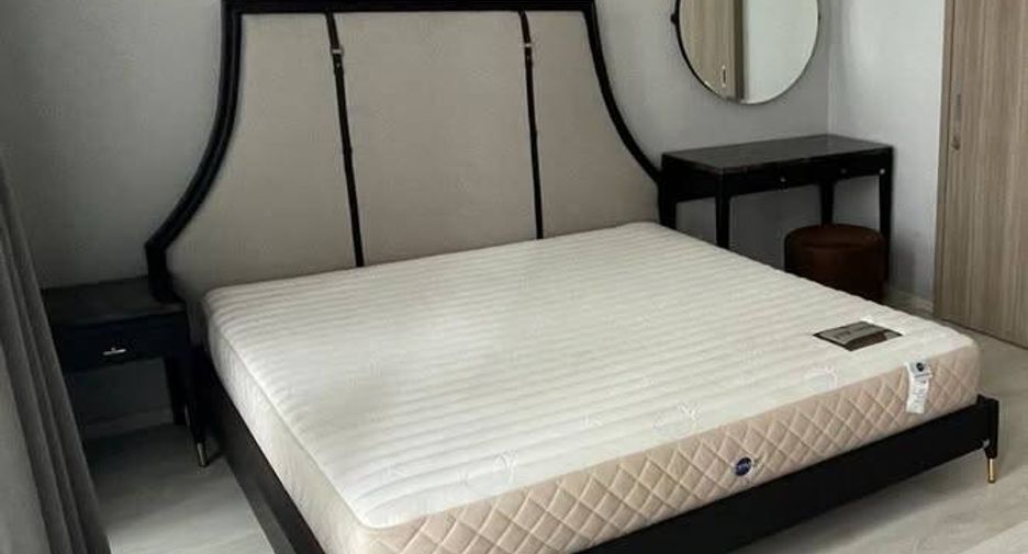 For rent 1 bed condo in Pathum Wan, Bangkok