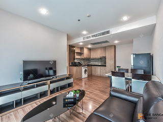 For rent 2 bedrooms condo in Phaya Thai, Bangkok
