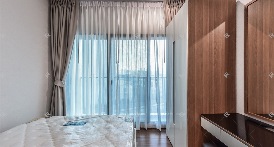 For rent 2 bedrooms condo in Phaya Thai, Bangkok