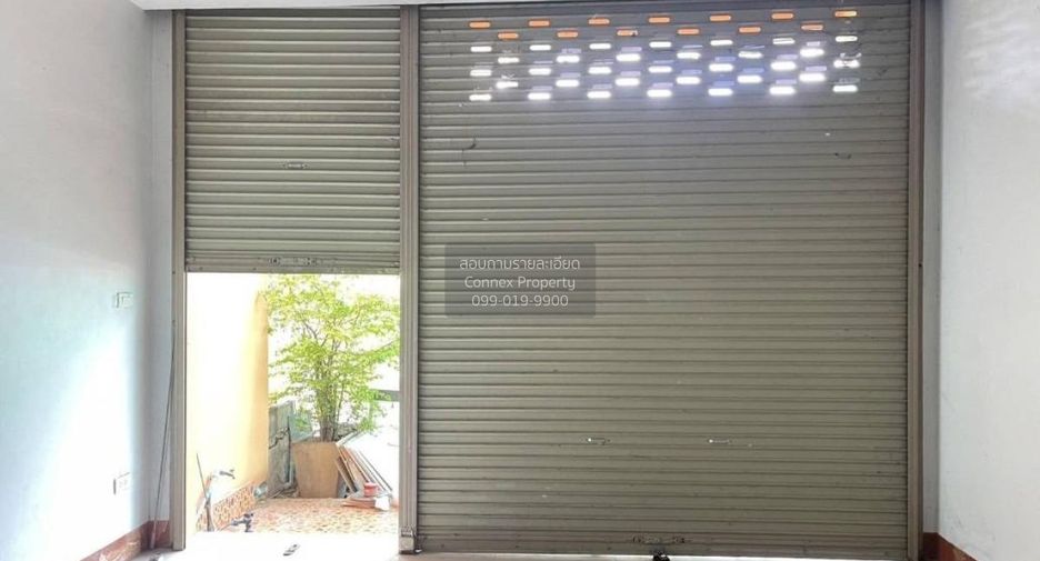 Продажа 2 спальни торговое помещение в Mueang Maha Sarakham, Махасаракхам