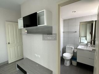 For rent 2 bedrooms condo in Thon Buri, Bangkok