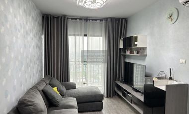 For rent 2 bedrooms condo in Thon Buri, Bangkok