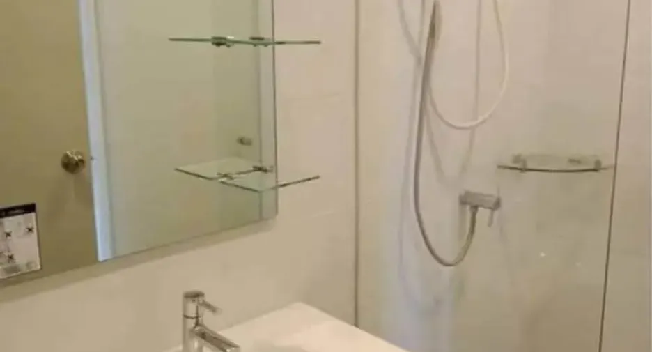 For sale studio condo in Thon Buri, Bangkok