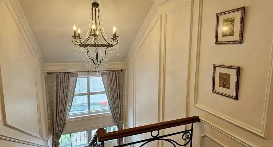 Casa en venta y en alquiler de 4 habitaciones en Phra Khanong, Bangkok