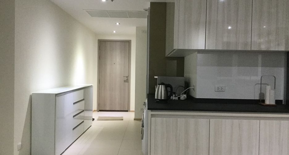 Condo en alquiler y en venta de 2 habitaciones en Watthana, Bangkok