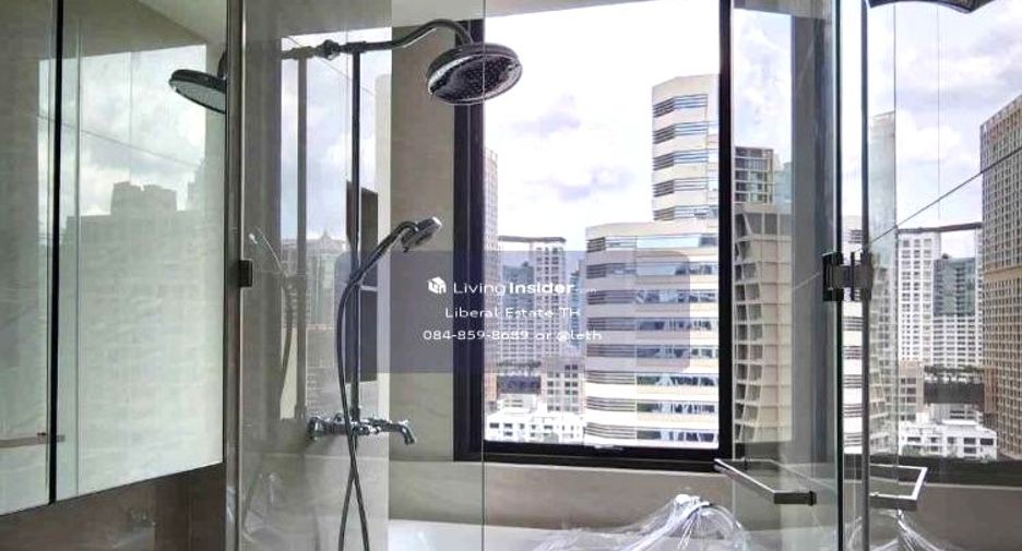 For rent 2 bedrooms condo in Pathum Wan, Bangkok