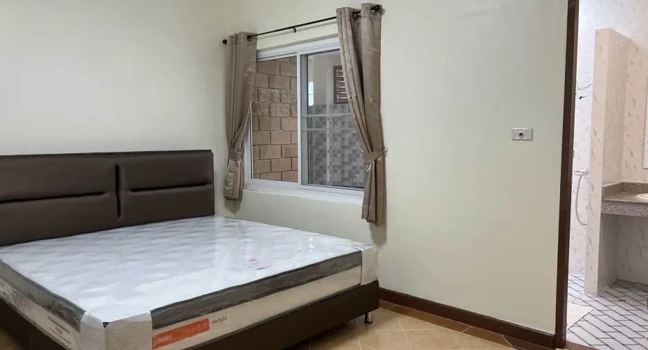 For rent 4 bedrooms house in San Sai, Chiang Mai