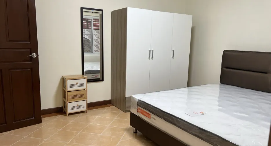 For rent 4 bedrooms house in San Sai, Chiang Mai
