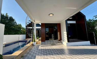 For sale 3 bedrooms house in Hua Hin, Prachuap Khiri Khan