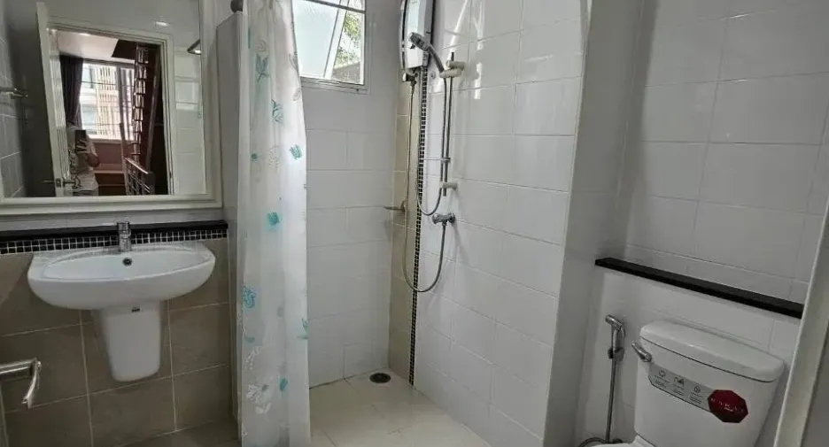 For rent 3 bedrooms house in Pak Kret, Nonthaburi