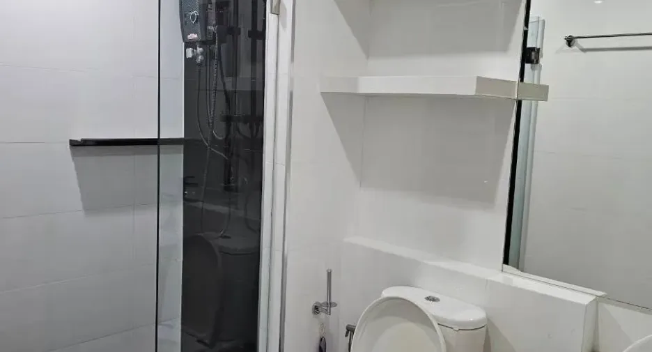 For rent 3 bedrooms house in Pak Kret, Nonthaburi