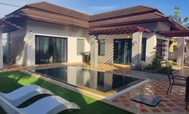 For rent 4 ベッドルーム villa in Bang Saray, Pattaya