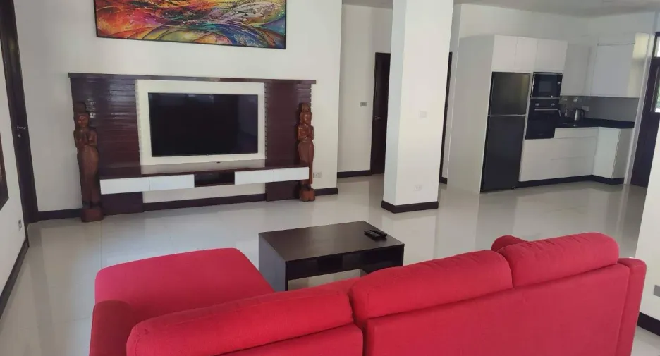 For rent 4 ベッドルーム villa in Bang Saray, Pattaya