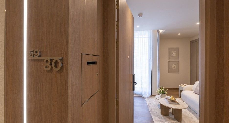 For rent 2 bedrooms condo in Khlong Toei, Bangkok