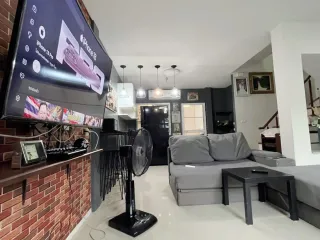 For sale 3 bedrooms townhouse in Prawet, Bangkok