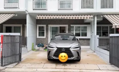 For rent 3 bedrooms townhouse in Bang Phli, Samut Prakan