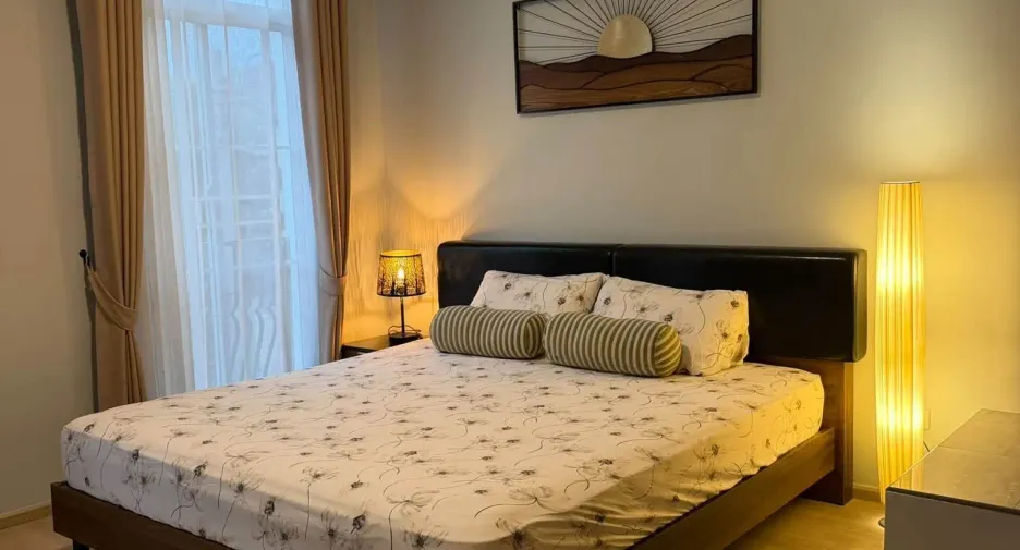 For rent 3 bedrooms townhouse in Bang Phli, Samut Prakan