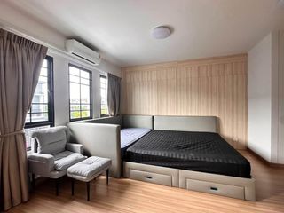 For rent 3 bedrooms townhouse in Sai Mai, Bangkok