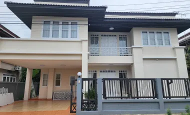 For sale 3 bedrooms house in Khlong Sam Wa, Bangkok