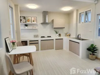 For sale 3 bedrooms house in Khlong Sam Wa, Bangkok