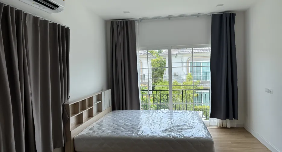 ขาย และ ให้เช่า 4 ห้องนอน บ้านเดี่ยว ใน บางพลี, สมุทรปราการ