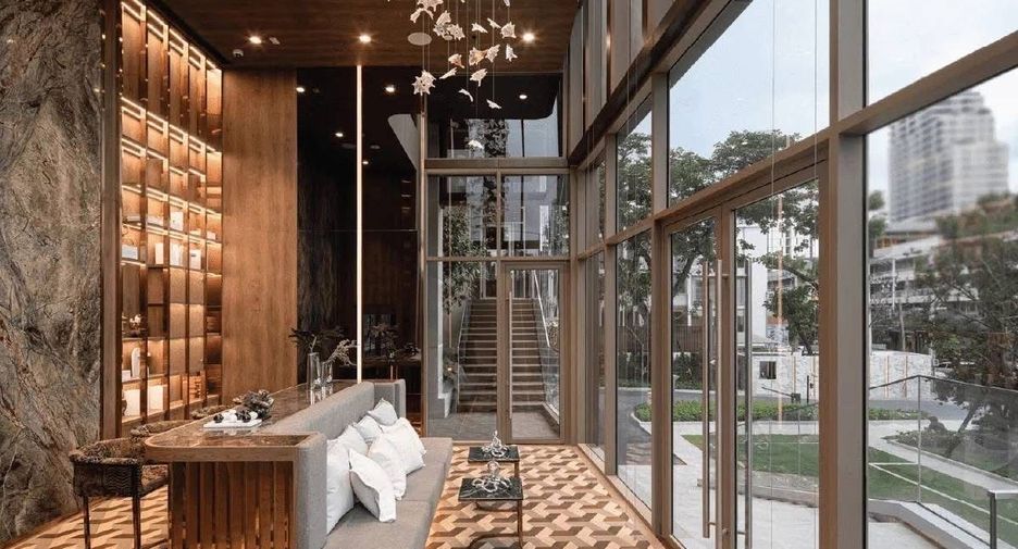 For rent 1 bed condo in Watthana, Bangkok