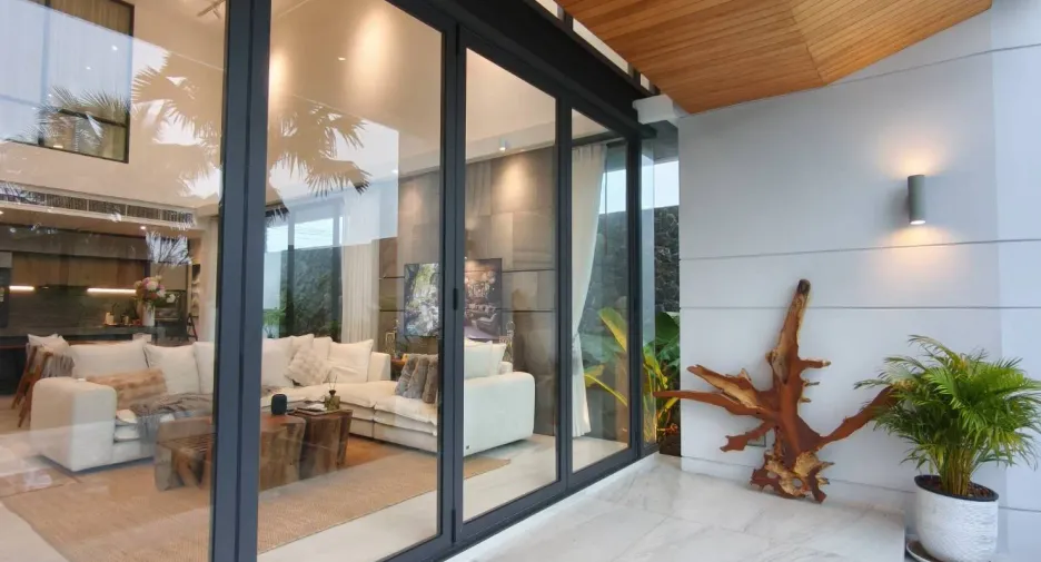 For sale and for rent 4 bedrooms villa in Thalang, Phuket