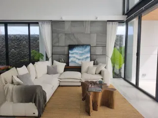For sale and for rent 4 bedrooms villa in Thalang, Phuket