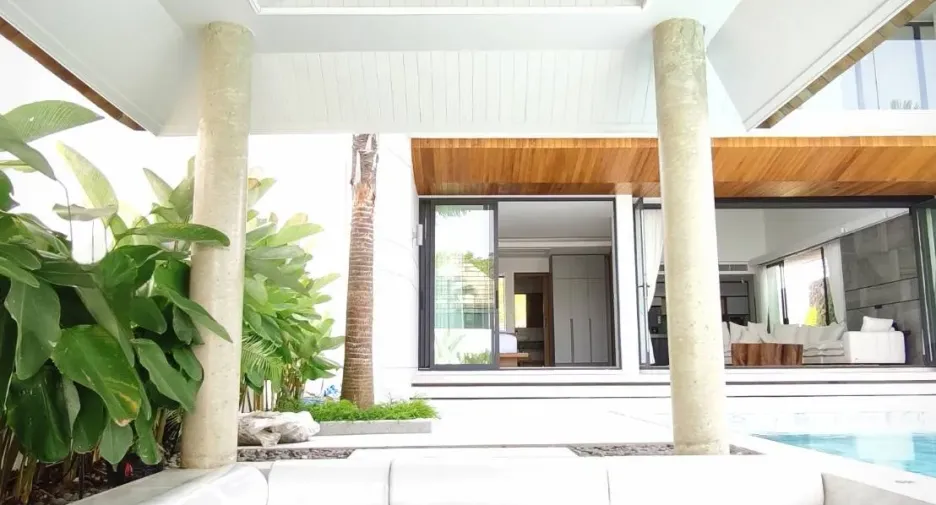 For sale and for rent 4 bedrooms villa in Thalang, Phuket