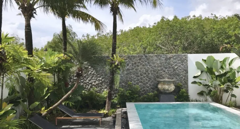 For sale and for rent 4 bedrooms villa in Thalang, Phuket