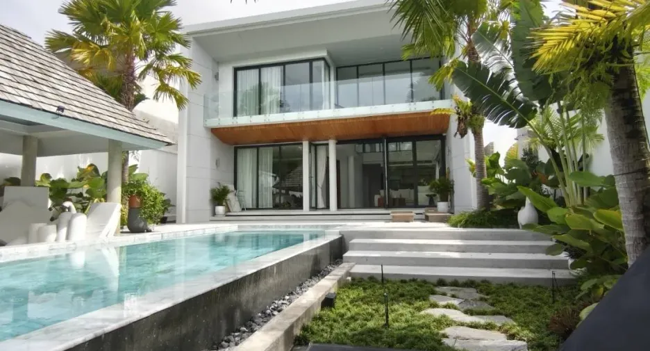 For sale and for rent 4 bedrooms villa in Thalang, Phuket