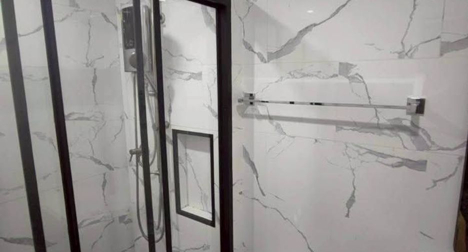 For sale and for rent 2 bedrooms condo in Din Daeng, Bangkok