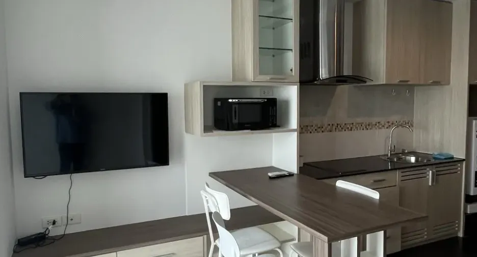 Condo en alquiler de 1 habitaciones en Khlong Toei, Bangkok