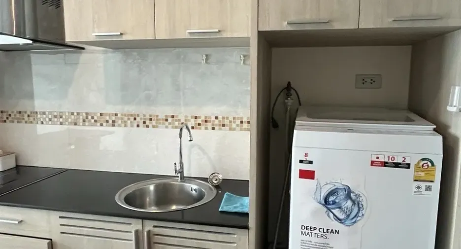 Condo en alquiler de 1 habitaciones en Khlong Toei, Bangkok