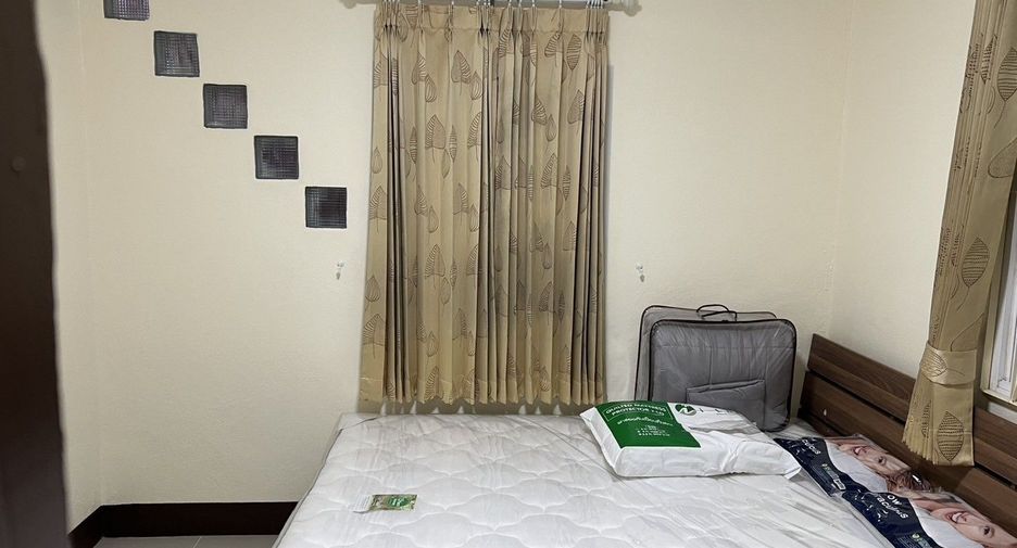For rent 5 bedrooms house in San Sai, Chiang Mai