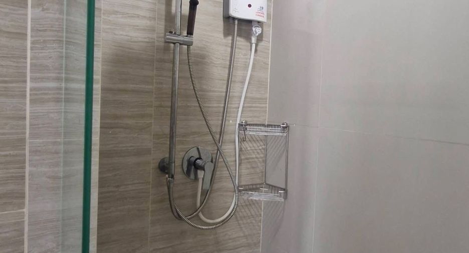 For rent 1 bed condo in Mueang Samut Prakan, Samut Prakan