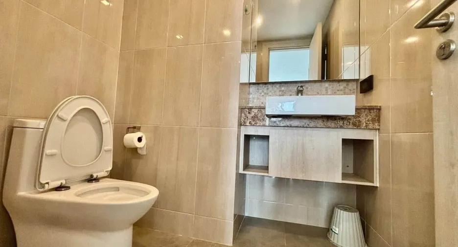 For rent 2 bedrooms condo in Bang Lamung, Chonburi