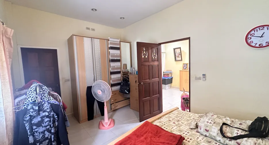 For sale 4 bedrooms house in Hua Hin, Prachuap Khiri Khan