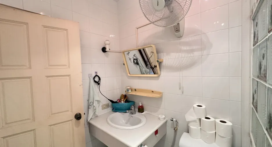 For sale 4 bedrooms house in Hua Hin, Prachuap Khiri Khan