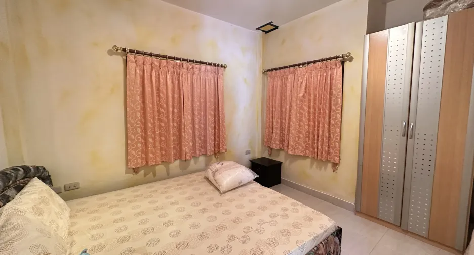 For sale 4 bedrooms house in Hua Hin, Prachuap Khiri Khan