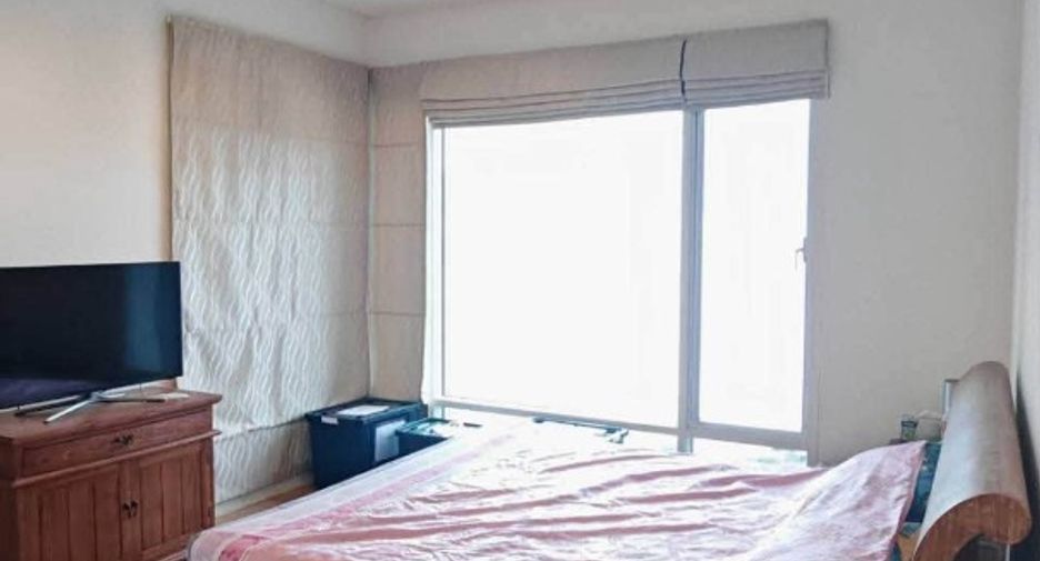 Продажа 2 спальни кондо в Йомтиен, Паттайя
