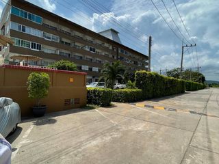 For sale 1 bed condo in Mueang Rayong, Rayong