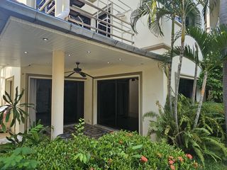 Villa en venta de 3 habitaciones en Bang Lamung, Chonburi