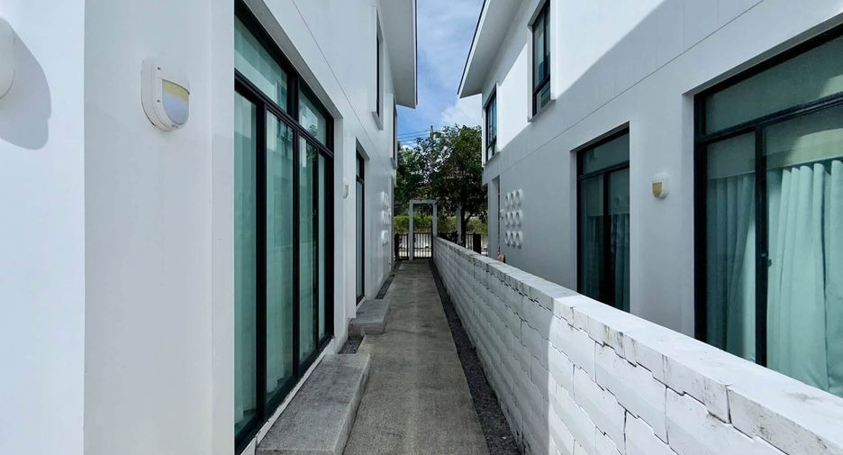 Casa en alquiler de 3 habitaciones en Mueang Phuket, Phuket