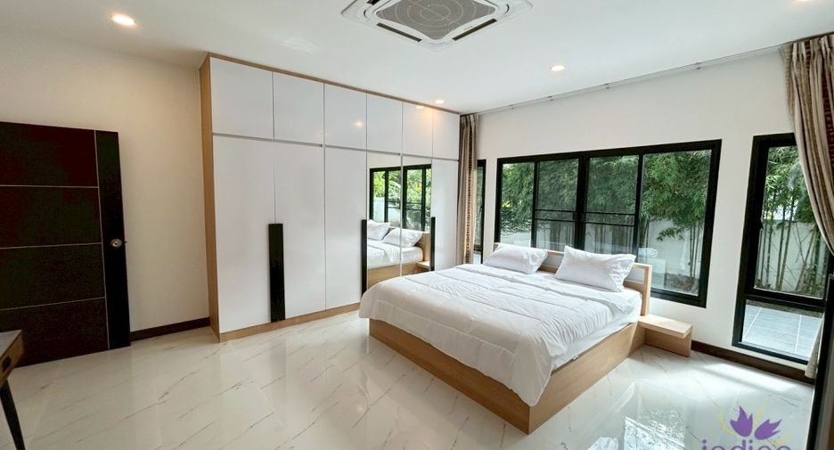 For sale 5 bedrooms house in San Sai, Chiang Mai