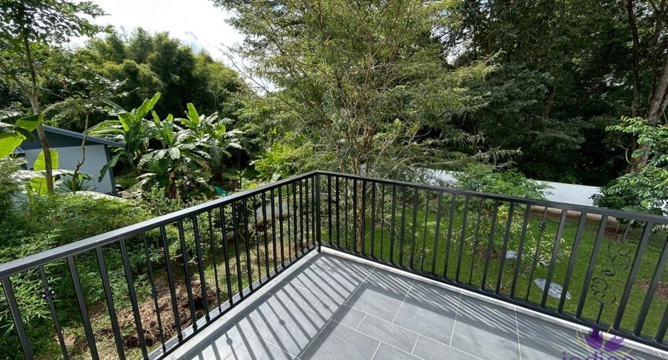 For sale 5 bedrooms house in San Sai, Chiang Mai