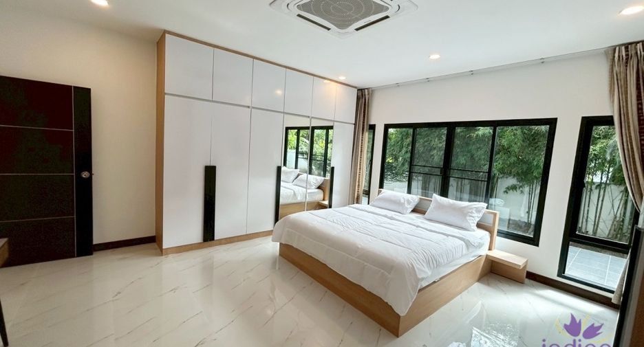 For sale 5 bedrooms house in San Sai, Chiang Mai