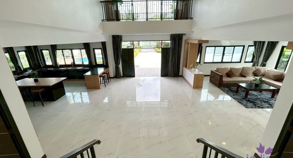 For sale 5 bedrooms house in San Sai, Chiang Mai